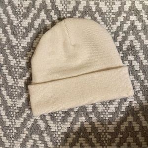 Old Navy Beanie (Ivory)